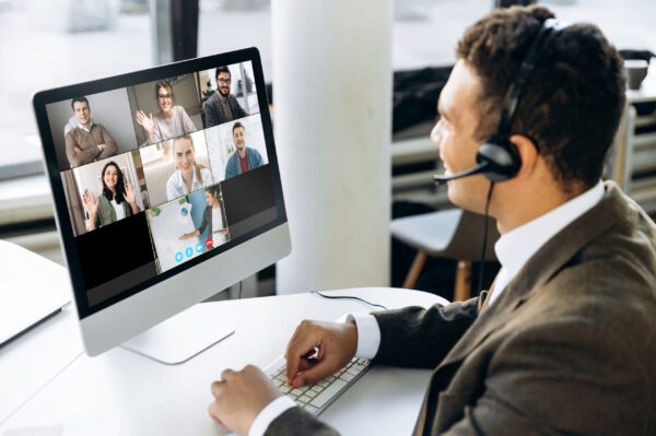 Englisch B1/2 Konversation/Business-  Zoom Kurs